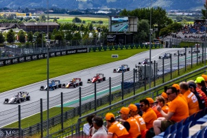 Formula 3 Sprint race in Spielberg, Austria

(All of the pictures were captured from the fans grandstand)