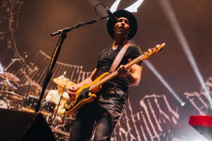 Halestorm performing in Vienna as the opening act for the Alter Bridge