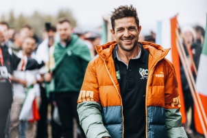 The largest aviation event in Slovenia was taking place between 16th and 23th September in Murska Sobota. More than 100 Hot Air Balloons were present in competition. 500+ more pics from this event can be found here.