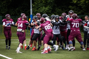 Bosnian Spartans beaten Slovenian Storks in American football