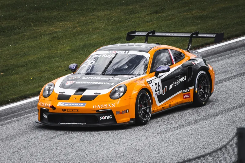 Porsche Mobil 1 Supercup - Austria, photograph 2
