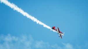 Pre-Hotairballoon championship took place in Murska Sobota with airplane stunt show on the first day.