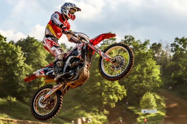 Sports photography, photograph 16