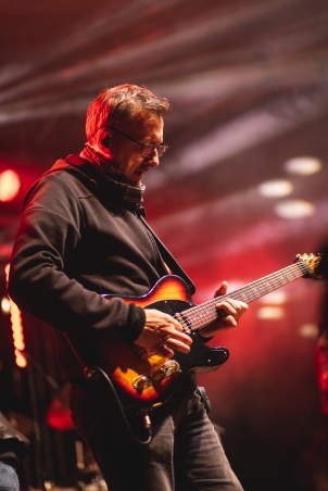 Mi2 performing at Dvorec Rakican - Halloween Event