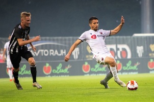 NS Mura won first qualifying round with 5:0 at home against KF Shkëndija at Mestni stadion Fazanerija in Murska Sobota, Slovenia.