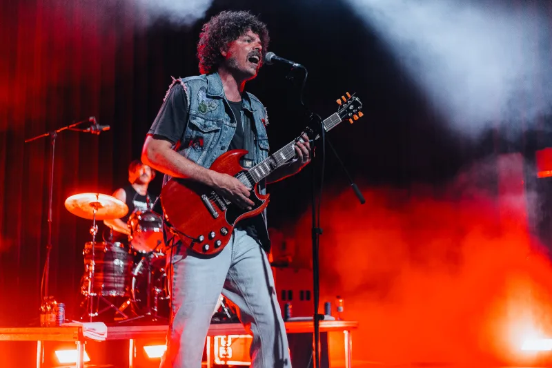Wolfmother, photograph 6