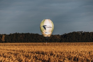 The largest aviation event in Slovenia was taking place between 16th and 23th September in Murska Sobota. More than 100 Hot Air Balloons were present in competition. 500+ more pics from this event can be found here.