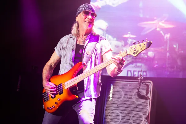 Deep Purple, photograph 8