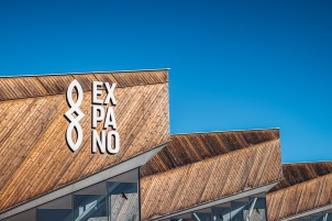 The largest aviation event in Slovenia was taking place between 16th and 23th September in Murska Sobota. More than 100 Hot Air Balloons were present in competition. 500+ more pics from this event can be found here.