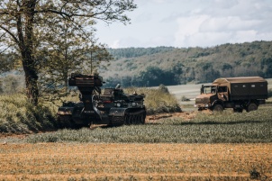 Slovenian Armed Forces are collaborating with 20 other NATO and PfP member states to provide Joint Terminal Attack Controller (JTAC) training with the support of air force.