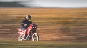 Friends, beers and some dust in the air.