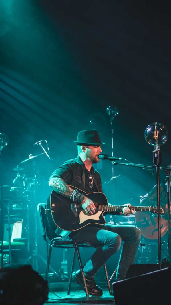 First time unplugged - acoustic, after release of ID20 album in Murska Sobota