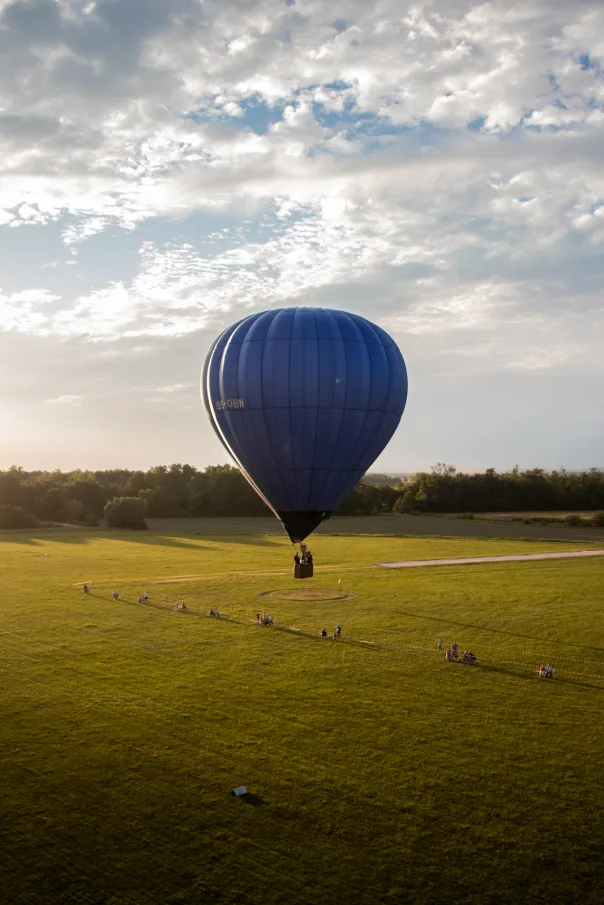 Hot air balloons, photograph 12