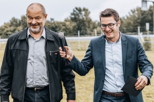 The largest aviation event in Slovenia was taking place between 16th and 23th September in Murska Sobota. More than 100 Hot Air Balloons were present in competition. 500+ more pics from this event can be found here.