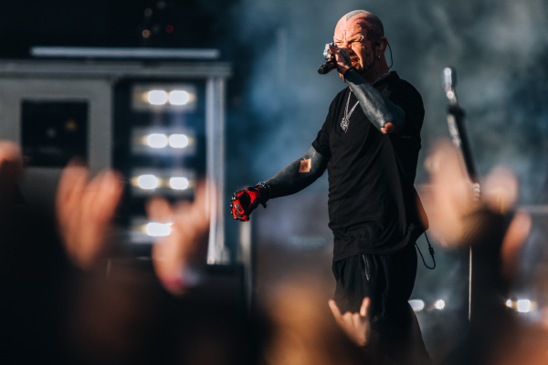 Vienna gets a front-row view of Five Finger Death Punch's mayhem! Dive into the band's energy, the mosh pit's fury, and all the fire-fueled madness. Crank up the volume and see the concert through a new zoom lens!