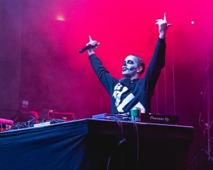 Alle Farben performing at Halloween event in Rakičan 2019.