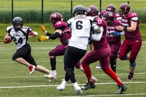 Bosnian Spartans beaten Slovenian Storks in American football