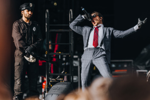 Racino Rocks in Vienna braces for the chaos of Ice Nine Kills! Prepare for flaming guitars, crowd surfers, and the electrifying energy of their live show captured through a photographer's lens.