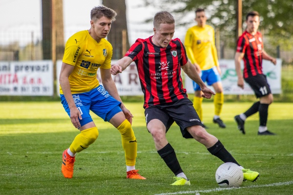 Football match between ND Beltinci and Brda