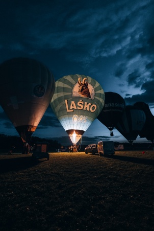 The largest aviation event in Slovenia was taking place between 16th and 23th September in Murska Sobota. More than 100 Hot Air Balloons were present in competition. 500+ more pics from this event can be found here.