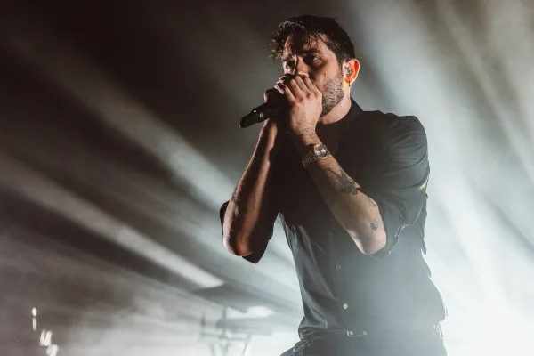 Freak Show in Vienna. Oakland rapper G-Eazy brought his 2025 European tour to the Raiffeisen Halle im Gasometer, mixing songs from his latest album with hits like "Me, Myself & I" and "No Limit".