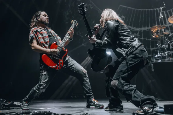 Halestorm, photograph 10