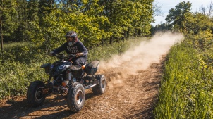 Friends, beers and some dust in the air.
