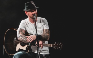 Acoustic evening with Tomi Meglič and Gušti