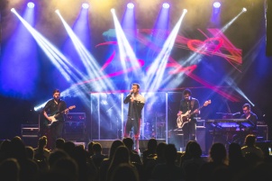 Luka Basi with his band performing at masion Rakičan.