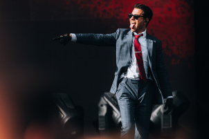 Racino Rocks in Vienna braces for the chaos of Ice Nine Kills! Prepare for flaming guitars, crowd surfers, and the electrifying energy of their live show captured through a photographer's lens.