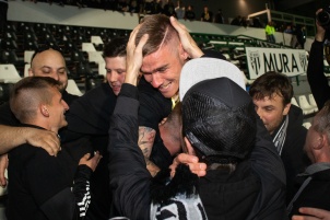 The Mura footballers wrote a football fairy tale. In the last round of the First League of Telekom Slovenije, they defeated Maribor 1 : 3 in Ljudski vrt and won the historic first title in the Slovenian national championship.