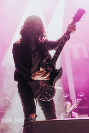 Mammoth WVH performing in Vienna as the opening act for the Alter Bridge