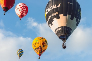The largest aviation event in Slovenia was taking place between 16th and 23th September in Murska Sobota. More than 100 Hot Air Balloons were present in competition. 500+ more pics from this event can be found here.